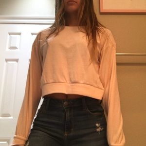 pink long sleeve crop top